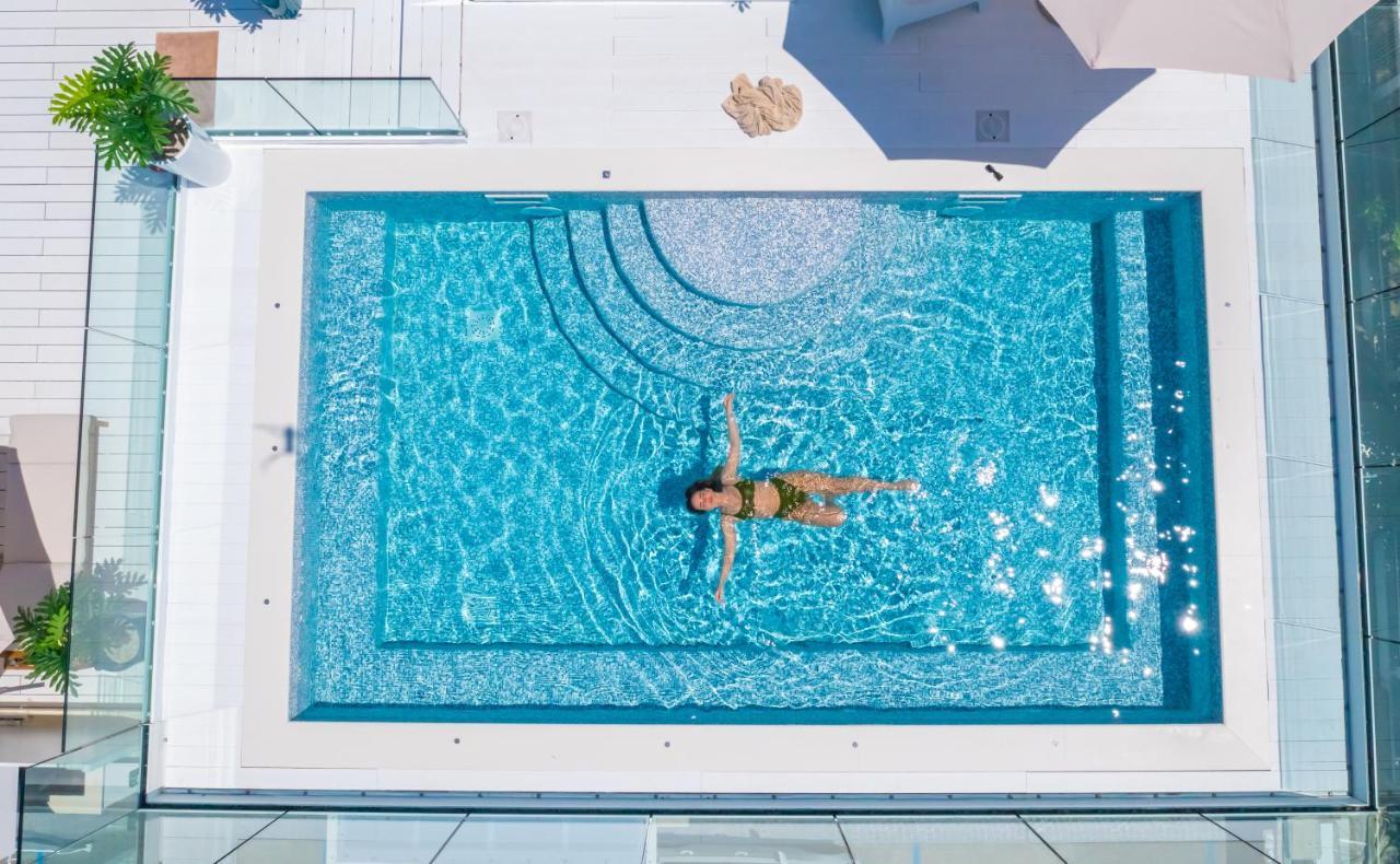 Villa Mare Pineto Luaran gambar